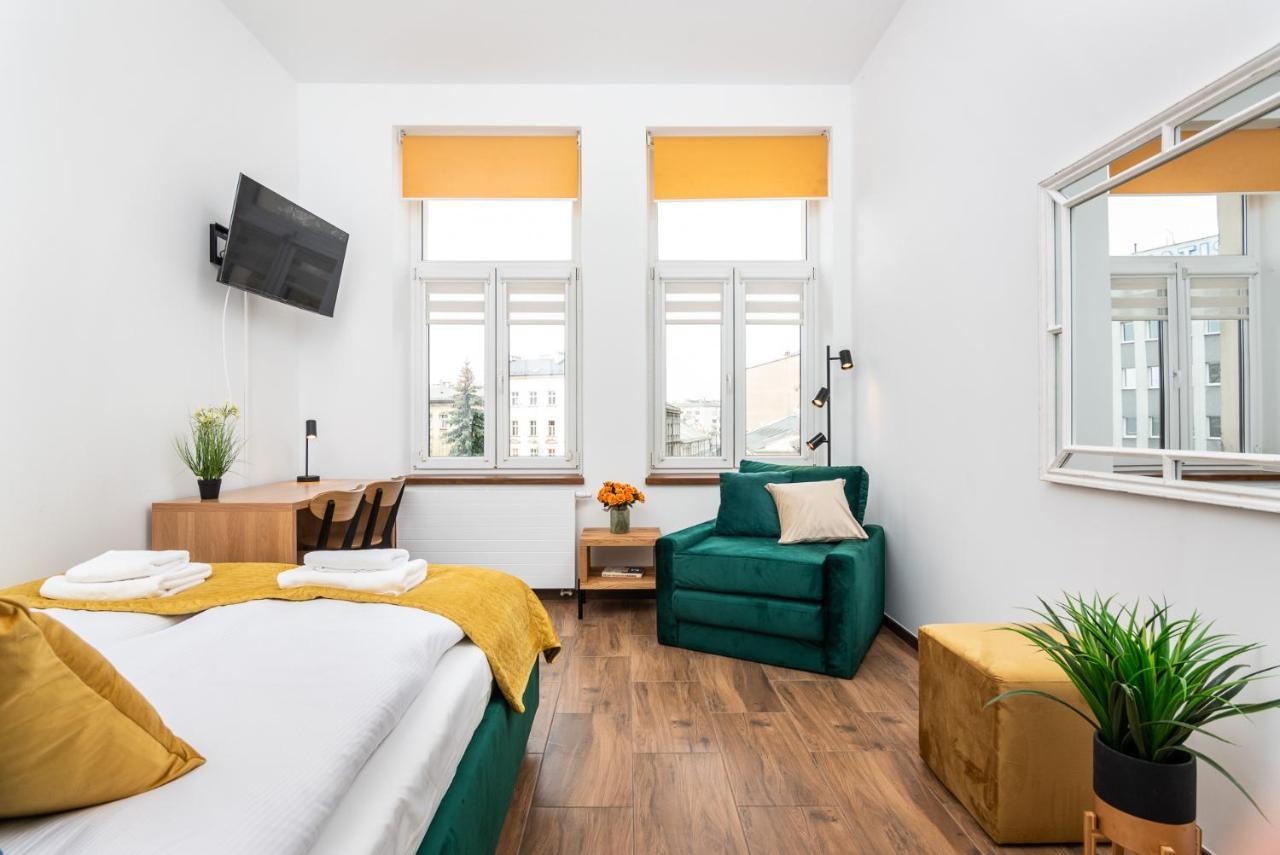 Premium Splendid Old Town Suites - By Upstairs Krakau Exterior foto