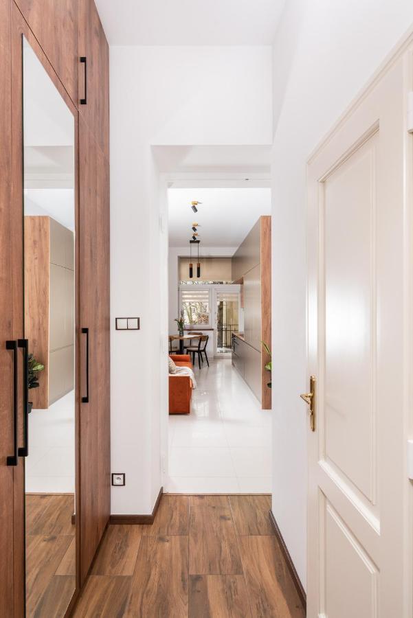 Premium Splendid Old Town Suites - By Upstairs Krakau Exterior foto